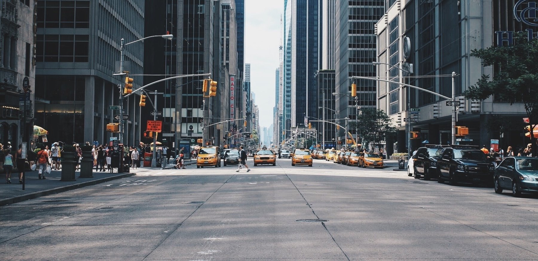 New York Street | Wafer Brushes used by New York City Street Sweepers | Smith Equipment | Smith Equipment